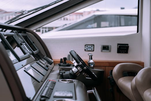 Navigating Yacht Ownership: Comparing Fractional to Traditional Models